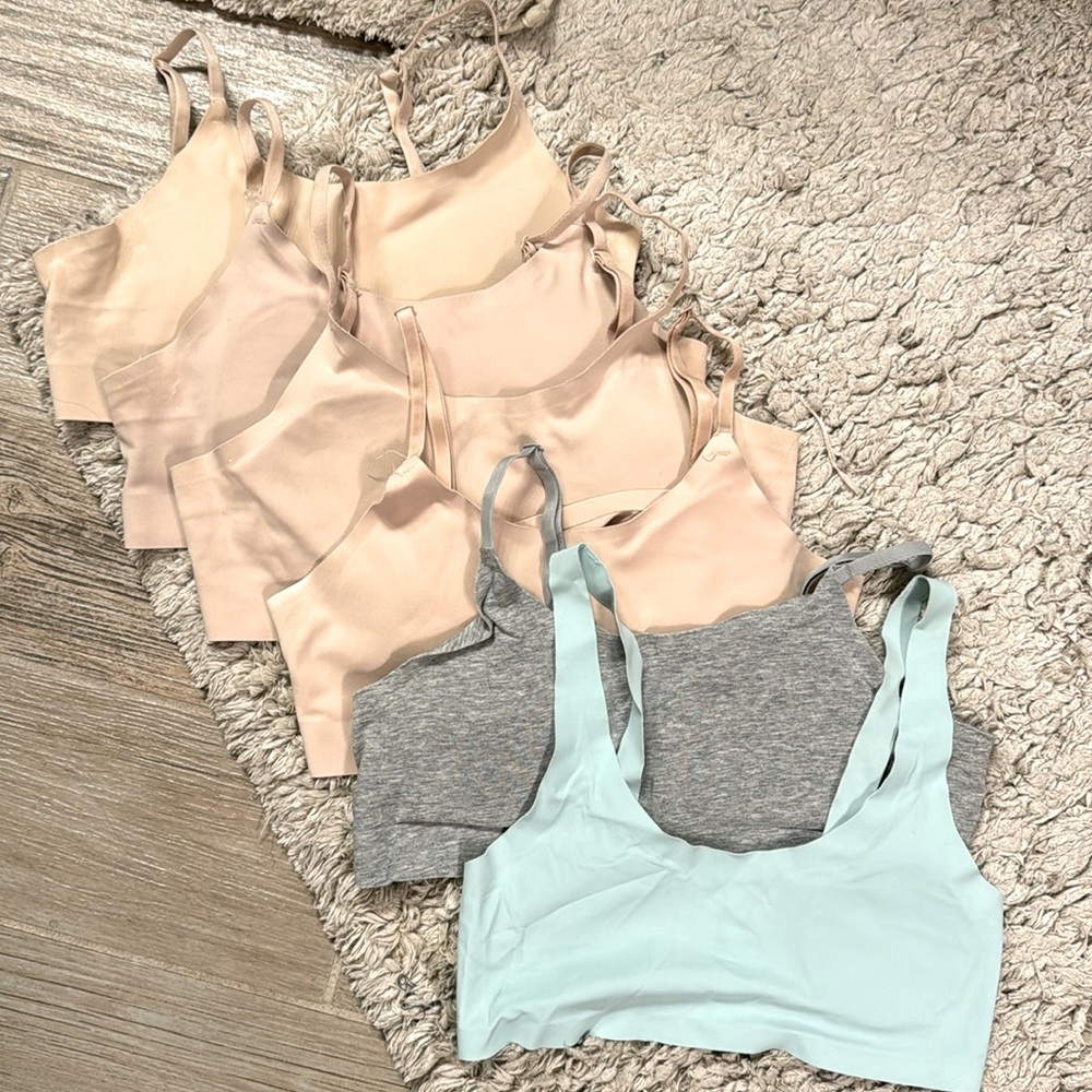 Set of 6 training bras large